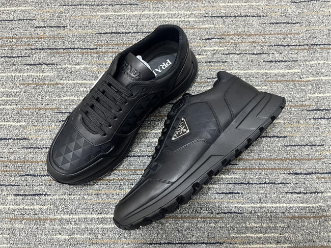 Prada Sneaker  2