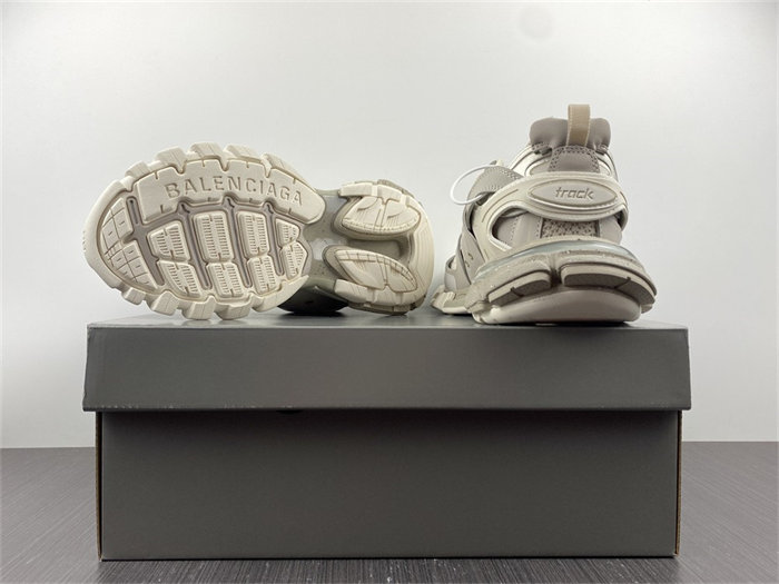 BLCG Track Recycled Sole Beige  542023 W3FE4 9697