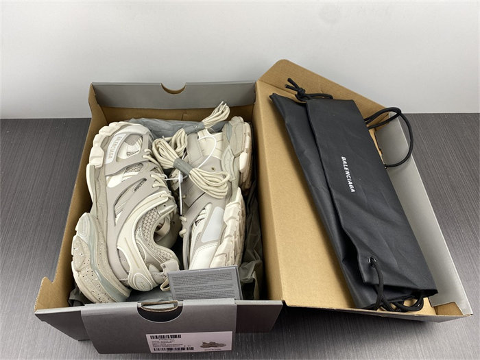 BLCG Track Recycled Sole Beige  542023 W3FE4 9697