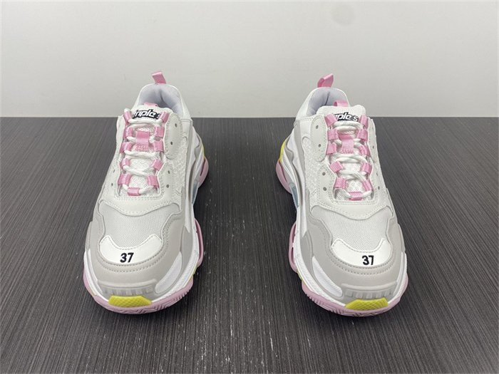 BLCG Triple S White Yellow  524039 W2FW4 7541