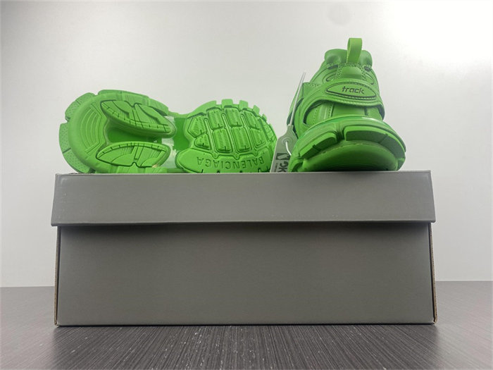 BLCG Track Green 542023 W2FB5 3331