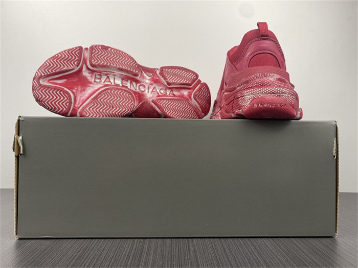 BLCG Triple S Faded Red  524039 W3CN3 6000