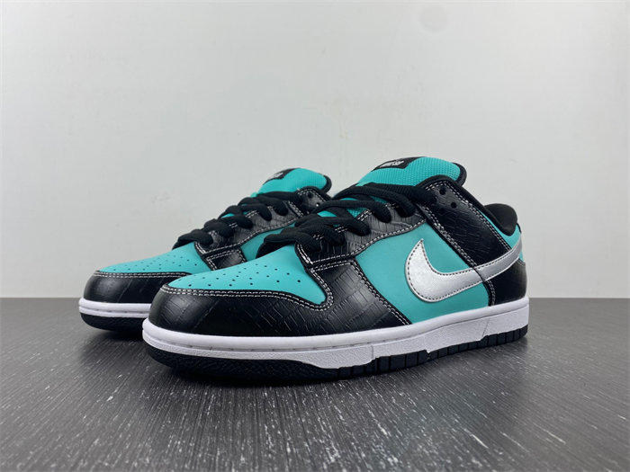 Nike SB Dunk Low Diamond Supply Co. Aqua Blue 304292-402