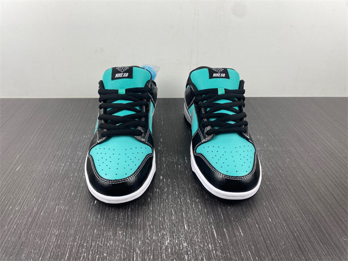 Nike SB Dunk Low Diamond Supply Co. Aqua Blue 304292-402