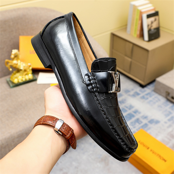 Lv Loafer 013
