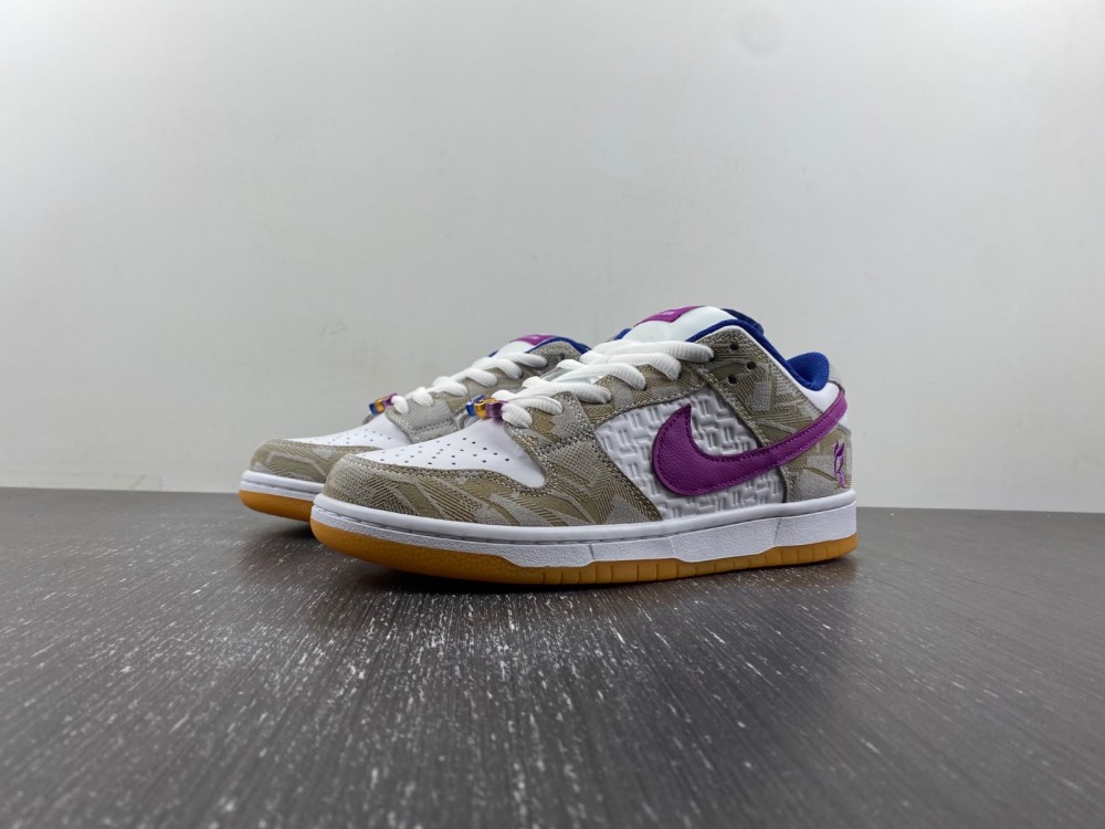 Rayssa Leal x Nike Dunk SB Low FZ5251-001