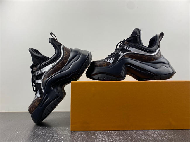 1 Vuitton Archlight Sneakers