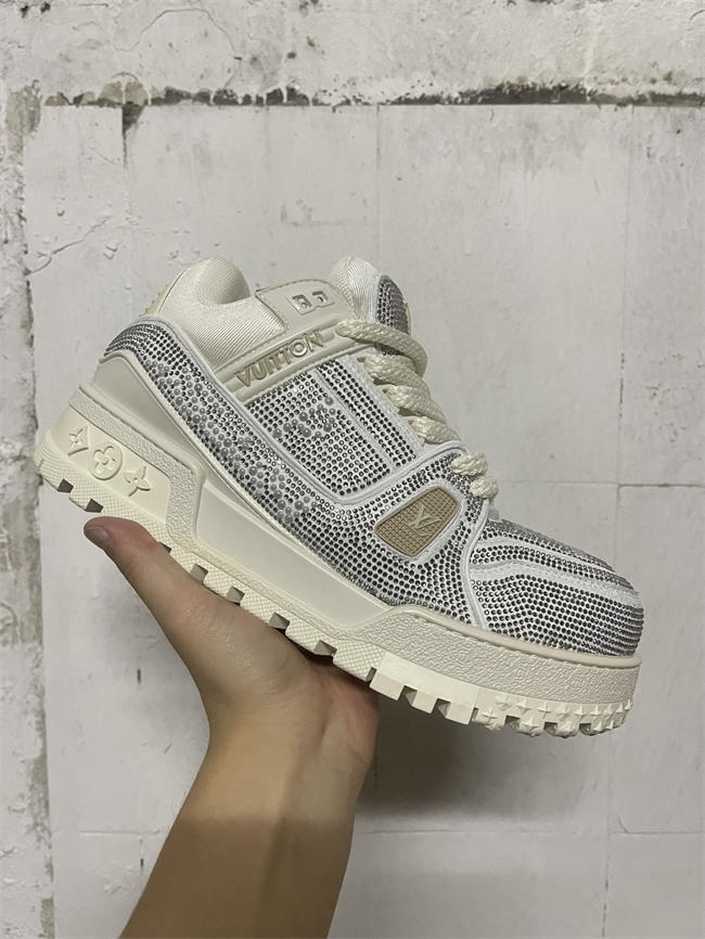 Lv Trainer Sneaker 50