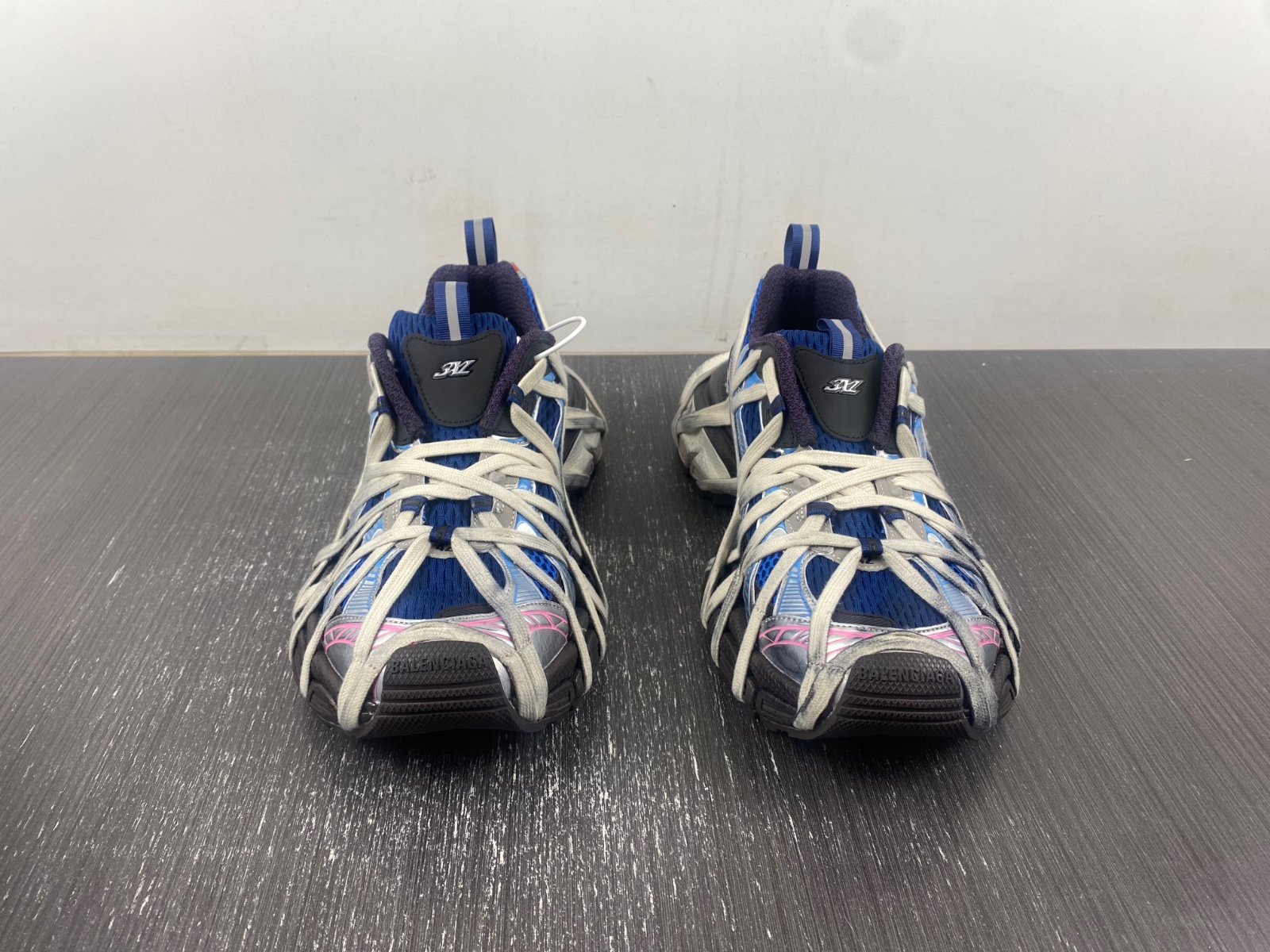 Balenciaga Phantom Sneaker 778698 W3XLL 0525