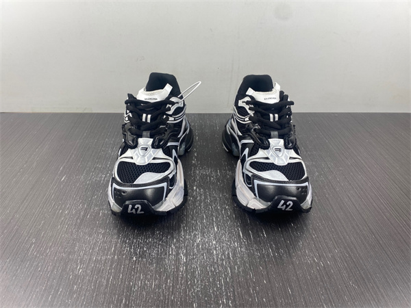 Balenciaga 779066-W3RBXP-0213