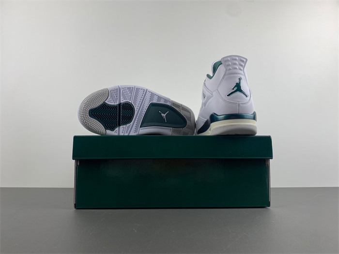 Air Jordan 4 “Oxidized Green” FQ8138-103