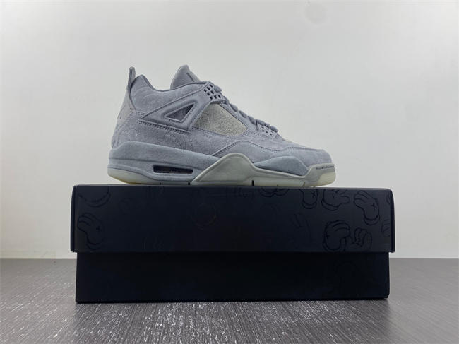 Jordan 4 Retro Kaws 930155-003