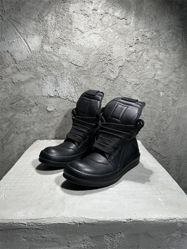Rick Owens sneaker