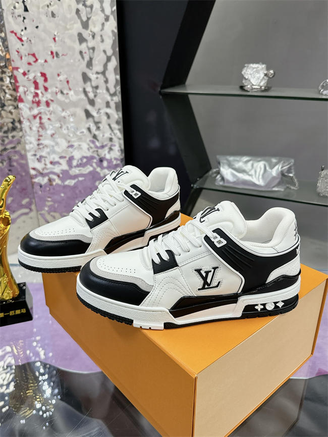 LV Trainer Sneaker