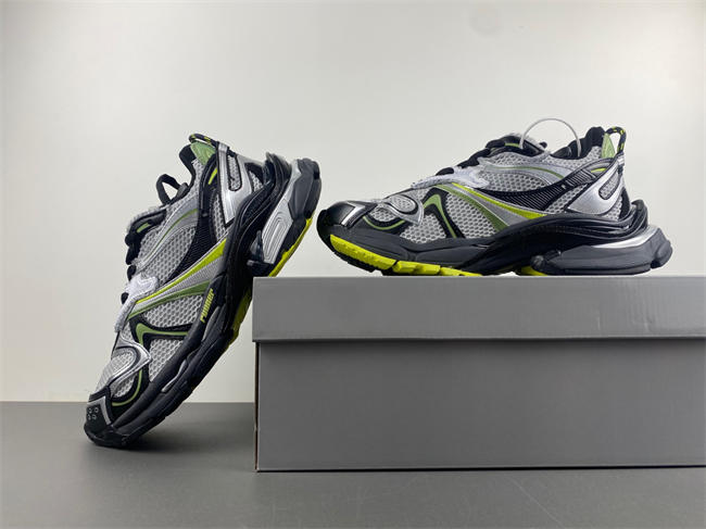 Balenciaga 779066-W3RBXP-2315