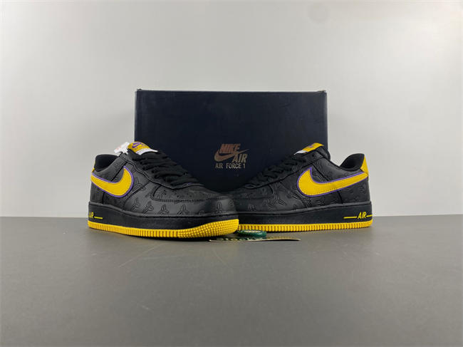 Kobe Bryant x Nike Air Force 1 Low HV5122-001