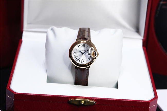 CARTIER 3K Blue Balloon 28mm Quartz 04