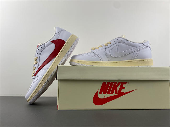 Travis Scott x Air Jordan 1 low CQ4277-113