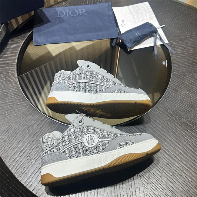 DIOR B9S 220