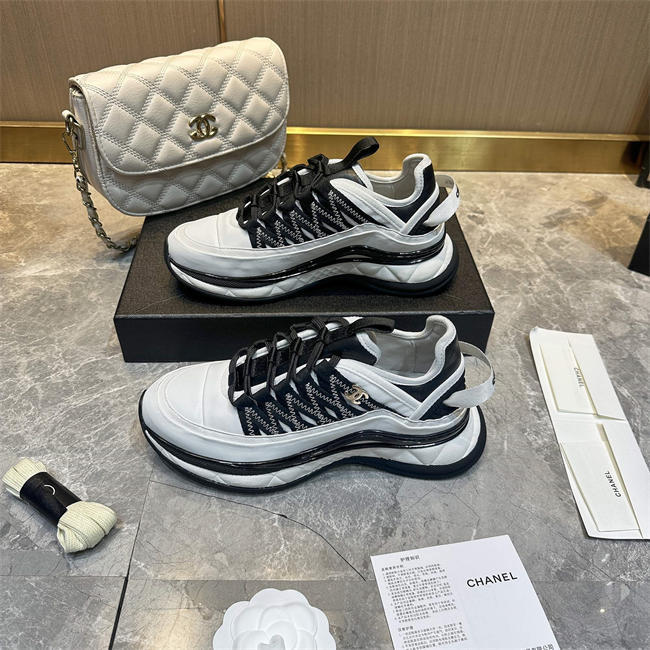 Chanel Trend Sneaker