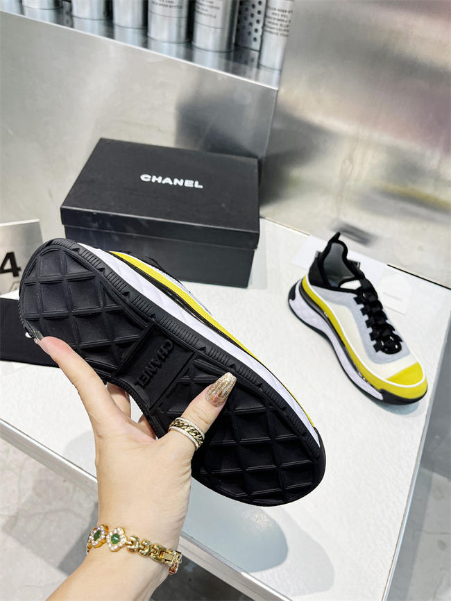 Chanel Trend Sneaker