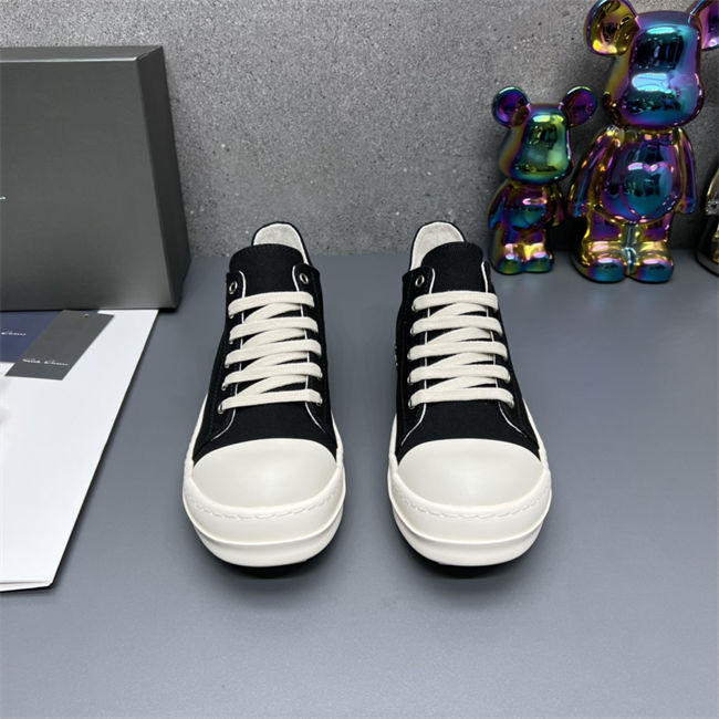 RI*K OWENS SNEAKERS