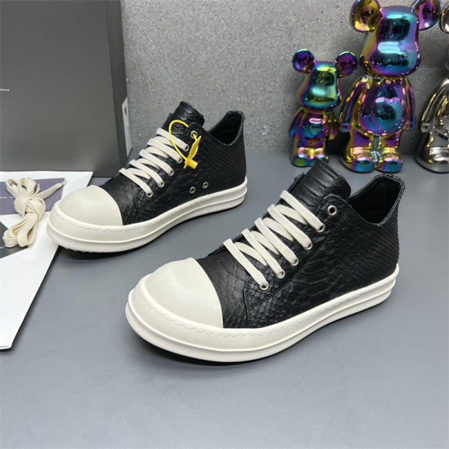 RI*K OWENS SNEAKERS