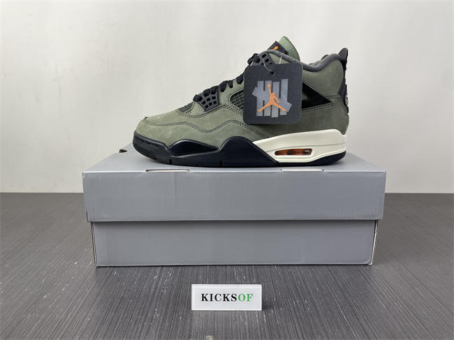 UNDEFEATED x Air Jordan 4 OG