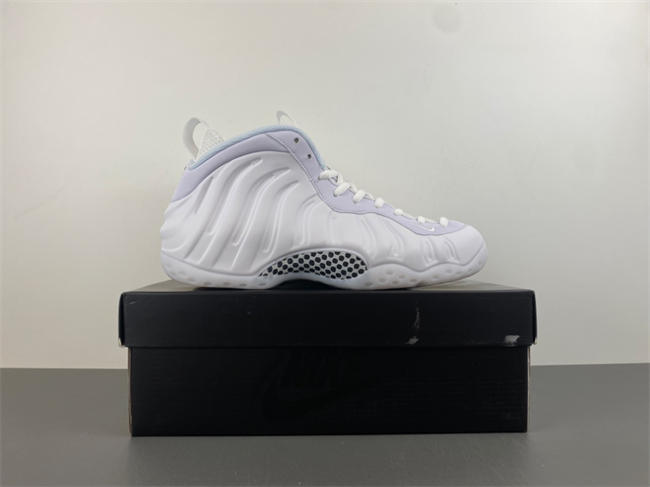 Nike Air Foamposite One “Triple White”
