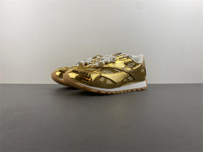 Bottega Veneta Orbit Star Anise BV