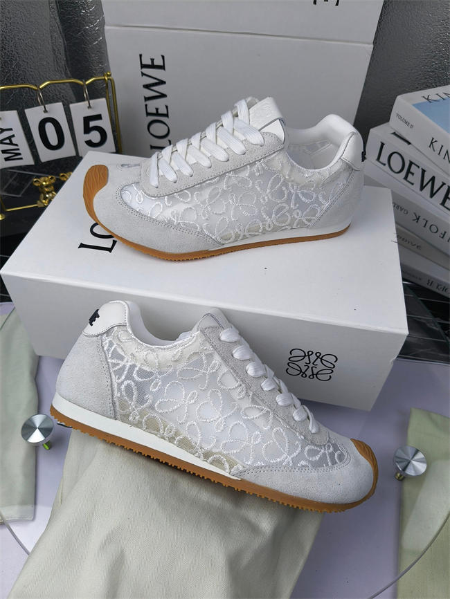 Loewe Sneaker