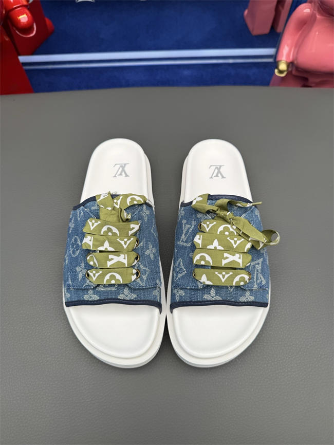 Lv Slipper