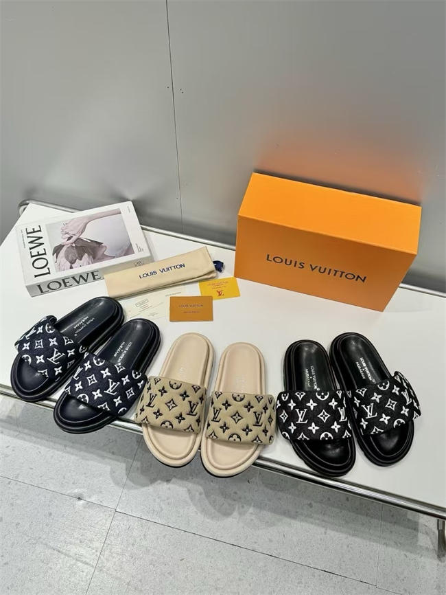 Lv Slipper
