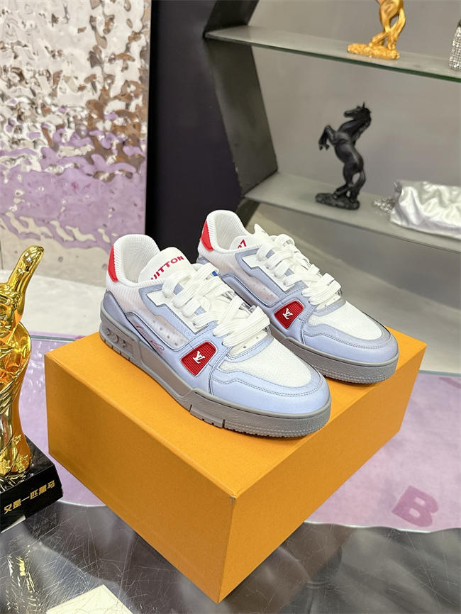 Lv Trainer Sneaker