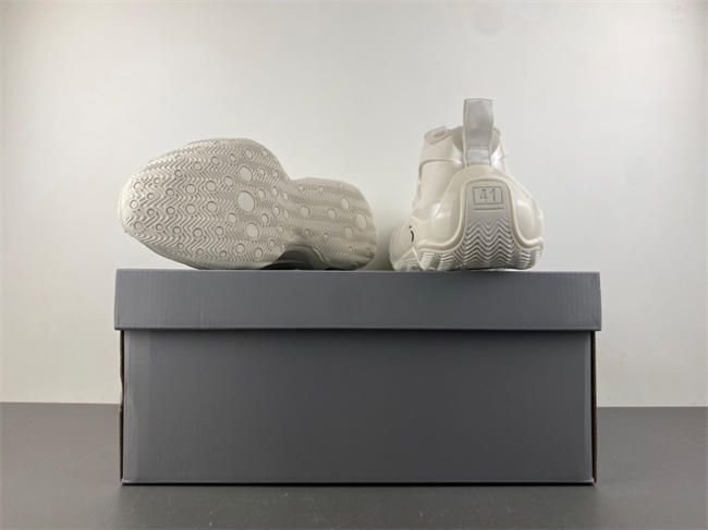 Balenciaga 19 basketball Sneaker